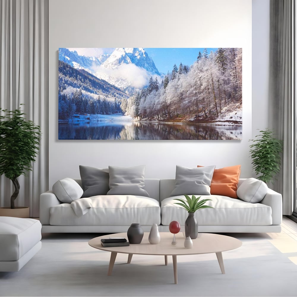 Tablou canvas cu tablou canvas cu peisaj montan iarna, fara rama, pe sasiu de lemn, pe perete intr-un living